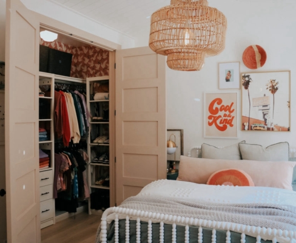 Solid wood Lundia shelving in a kids room